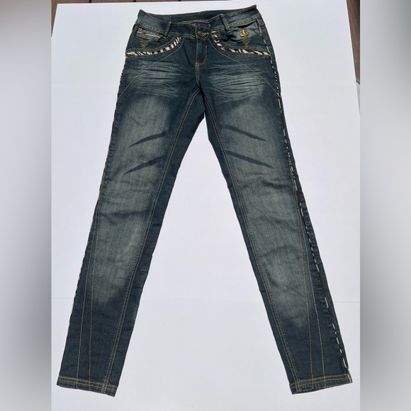 Dereon Street Warrior Jeans Sz 7/8 Medium Wash Bootcut EUC Beyoncé Line - Picture 1 of 13